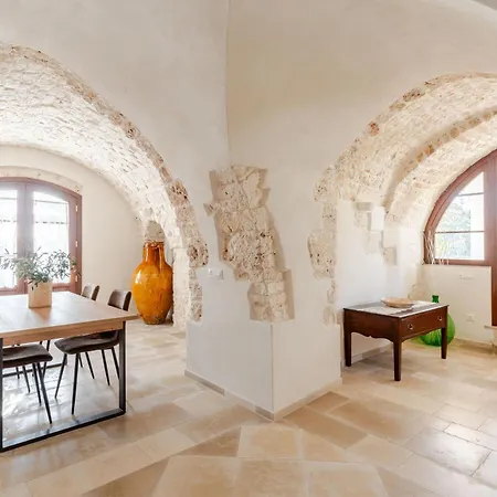 Hébergement de vacances Dimora Luglio 1651 *